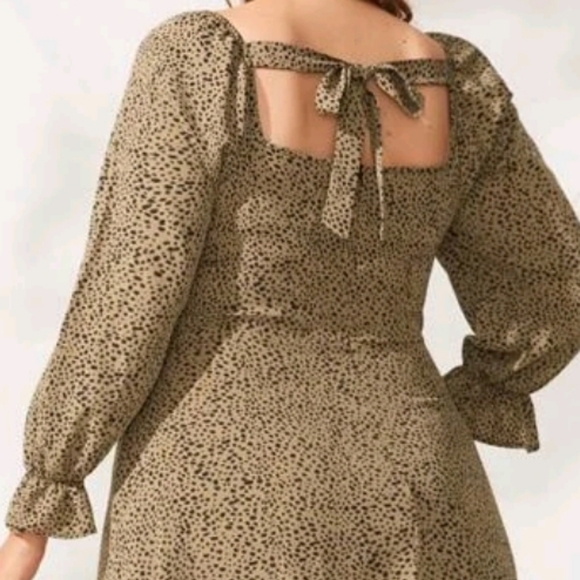 Shein Allover Print Tie Back Dress - Picture 3 of 4